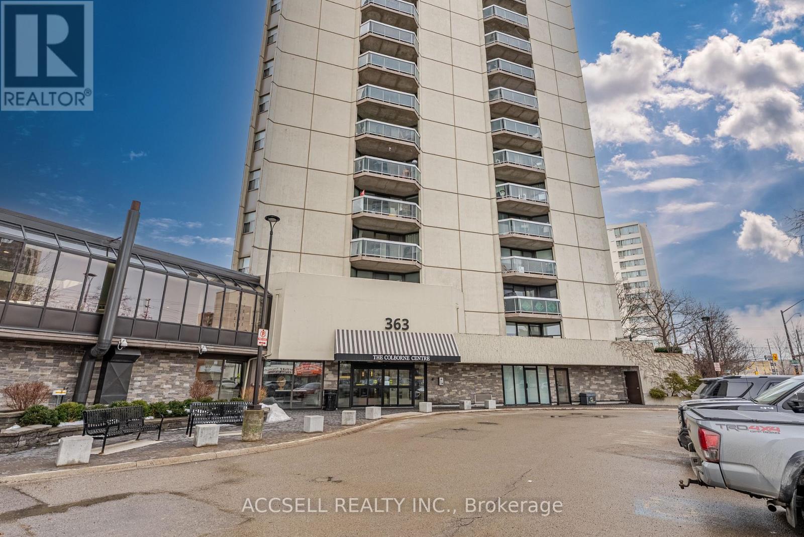 #1505 363 COLBORNE STREET - 1