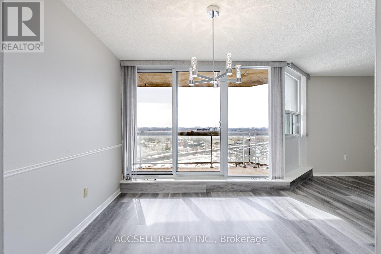 #1505 363 COLBORNE STREET - 12
