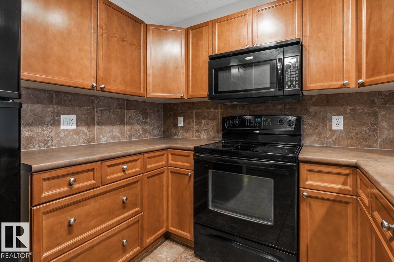 #228 400 PALISADES WY, Sherwood Park