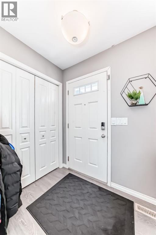 44 Hawthorn Place, Sylvan Lake