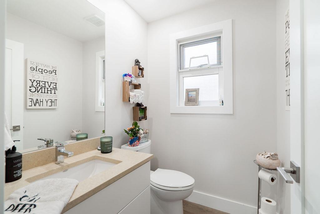 829 STEVENS STREET, White Rock