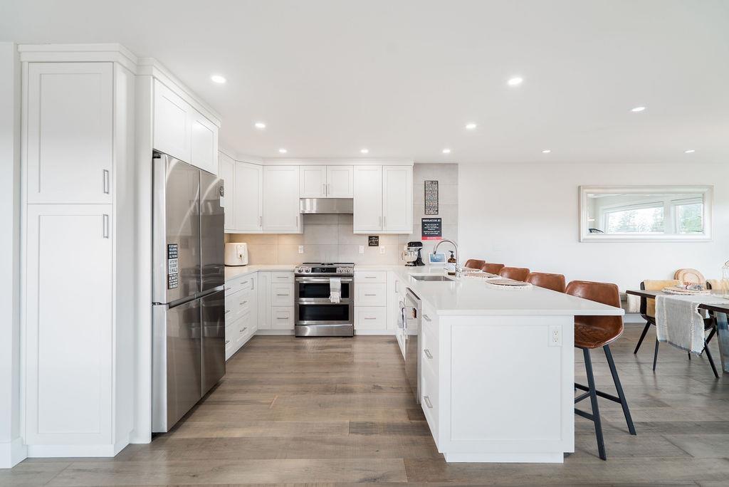 829 STEVENS STREET, White Rock