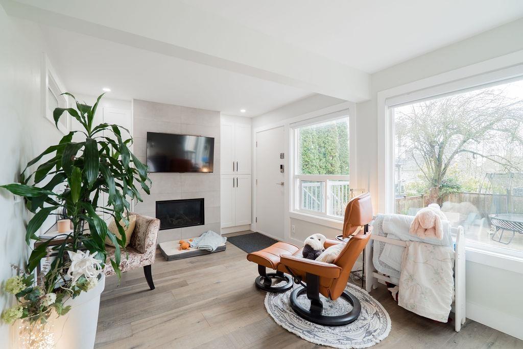 829 STEVENS STREET, White Rock