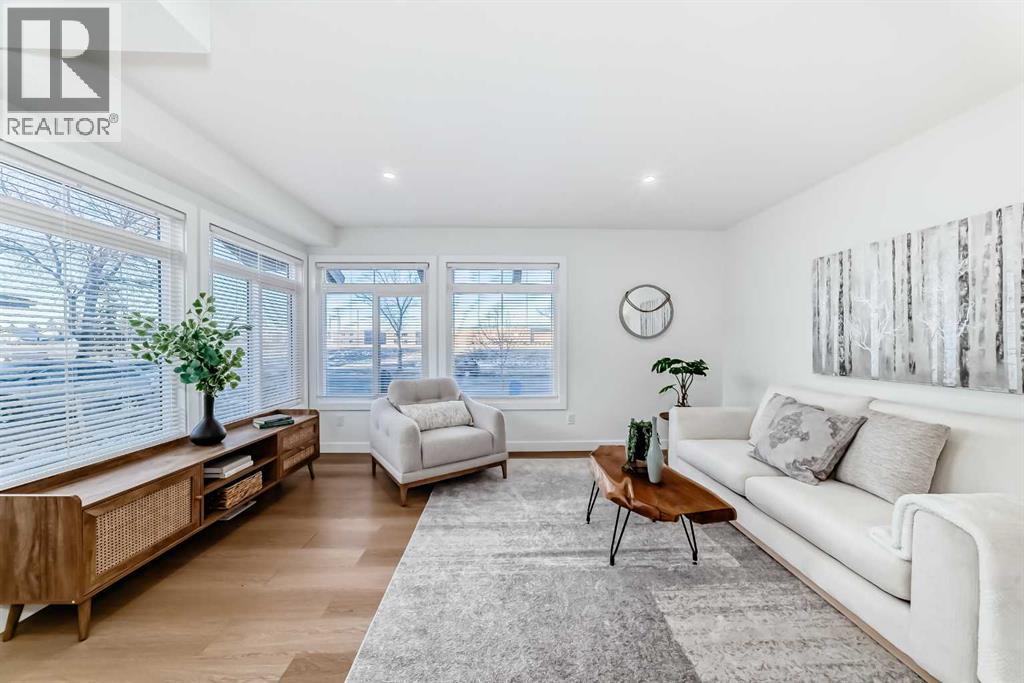 Single Family House for Sale in  Falworth Way NE Falconridge Calgary 