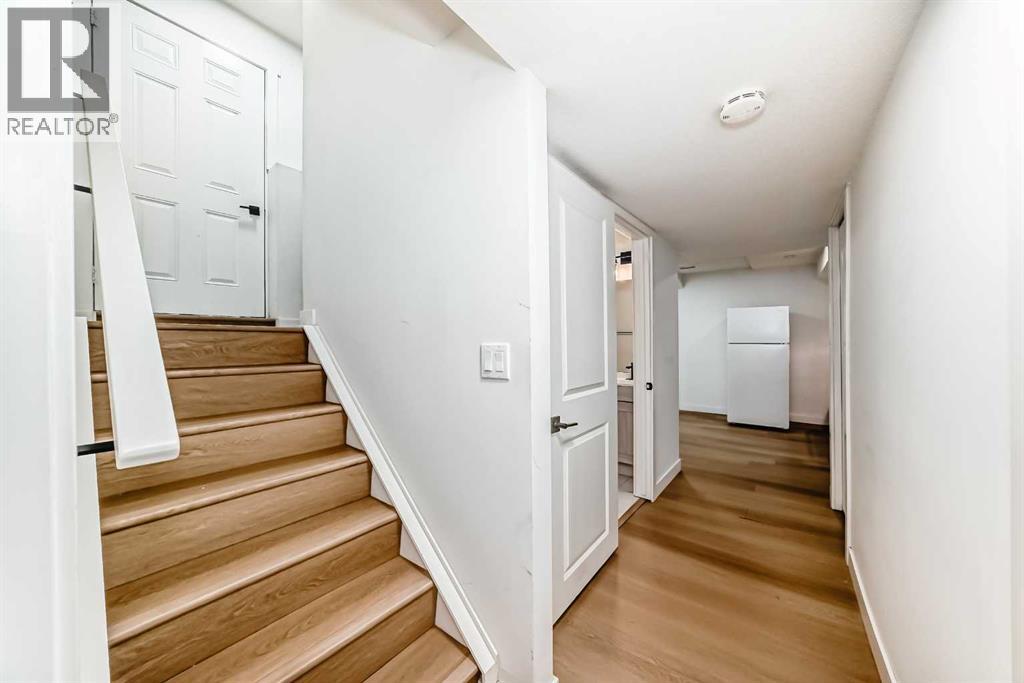 Single Family House for Sale in  Falworth Way NE Falconridge Calgary 