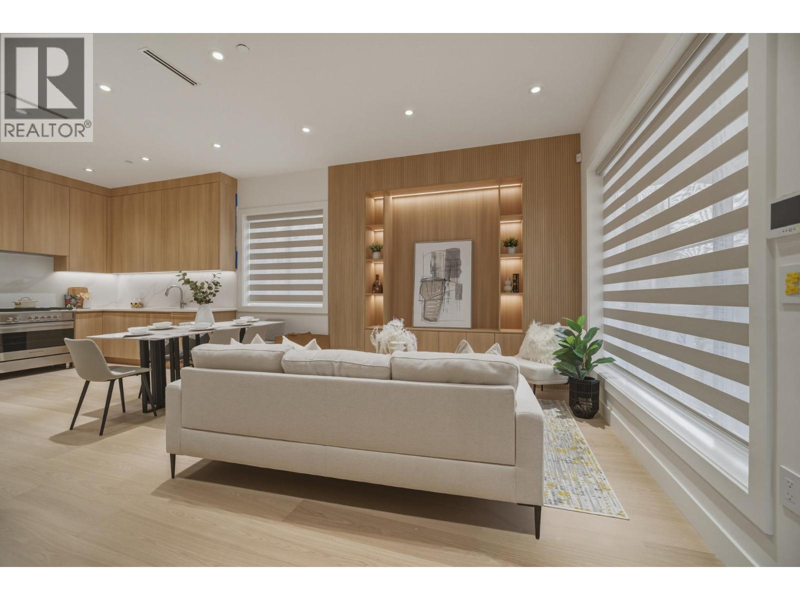 1 3110 42ND Avenue - photo 2