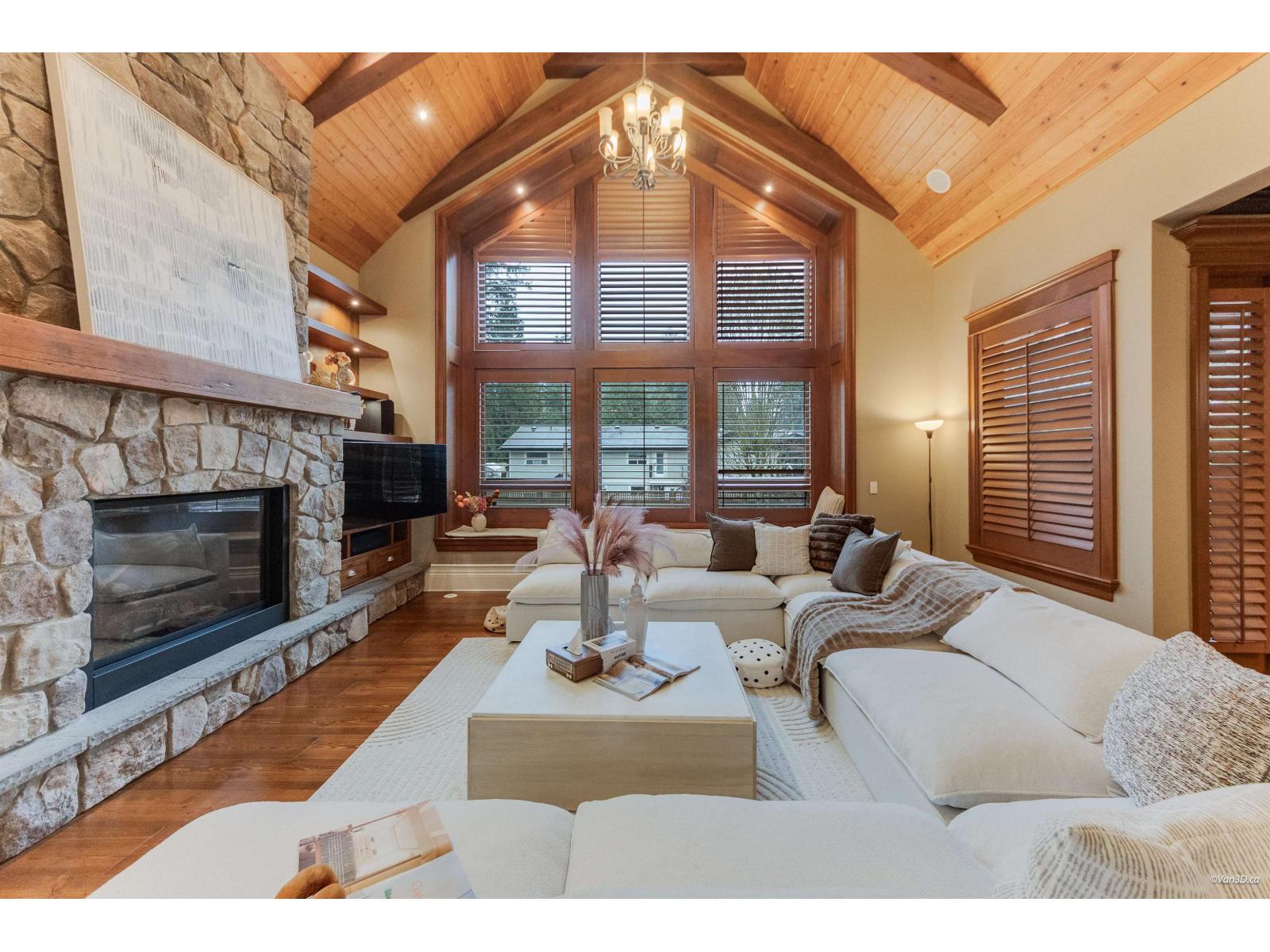 14526 32B AVENUE, Surrey