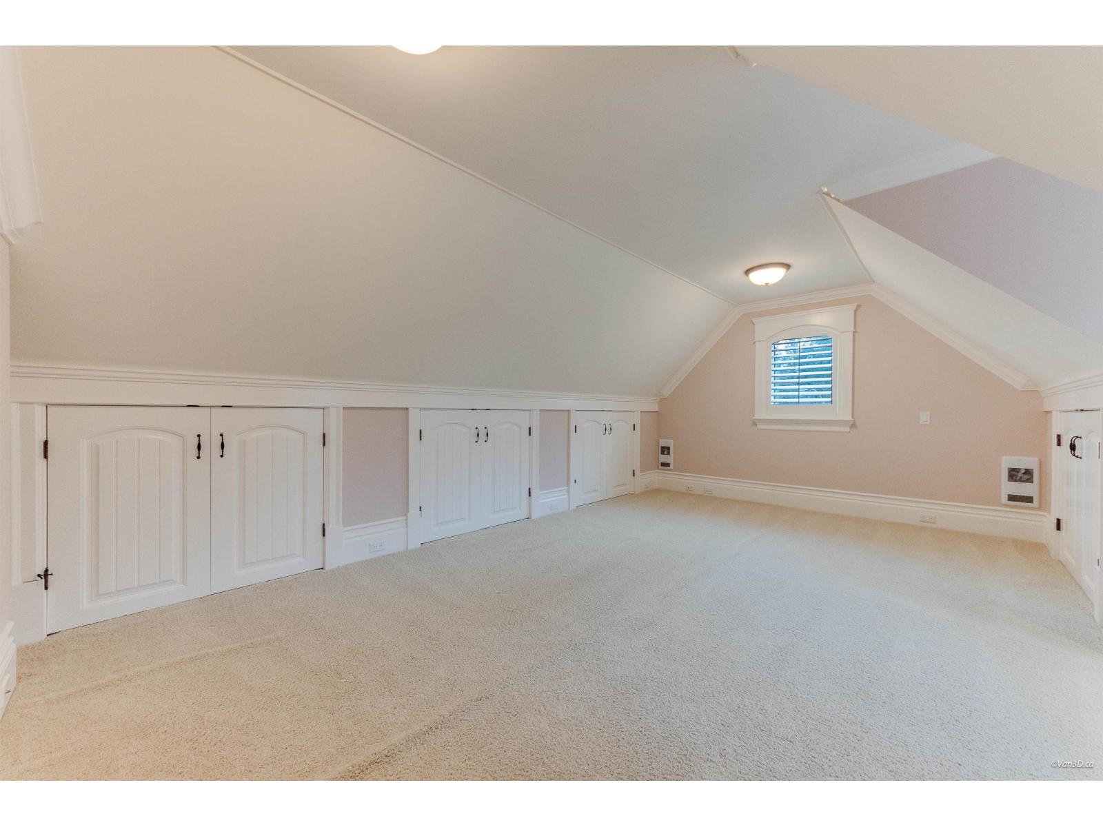 14526 32B AVENUE, Surrey