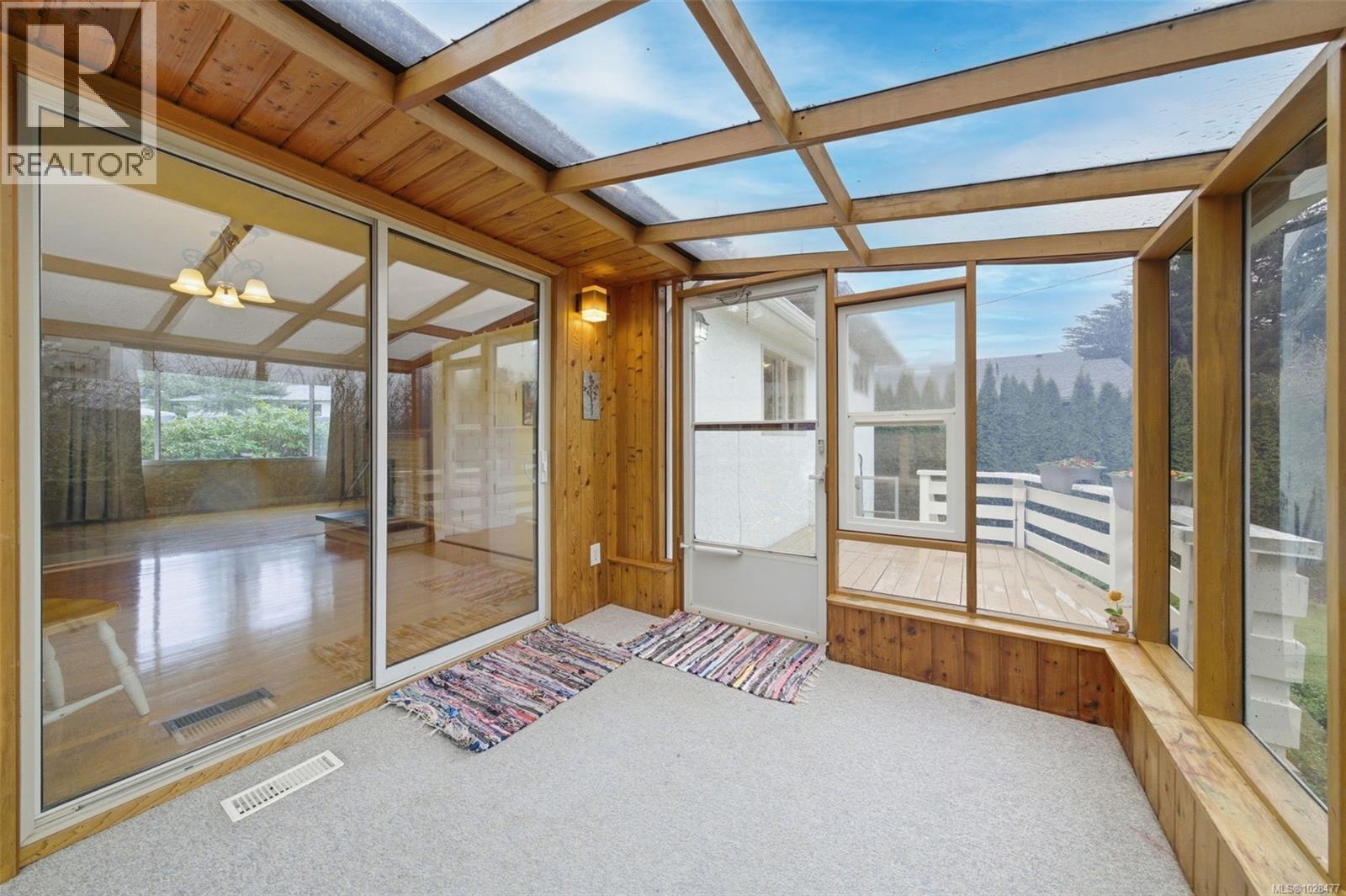 1787 PENSHURST RD - 30