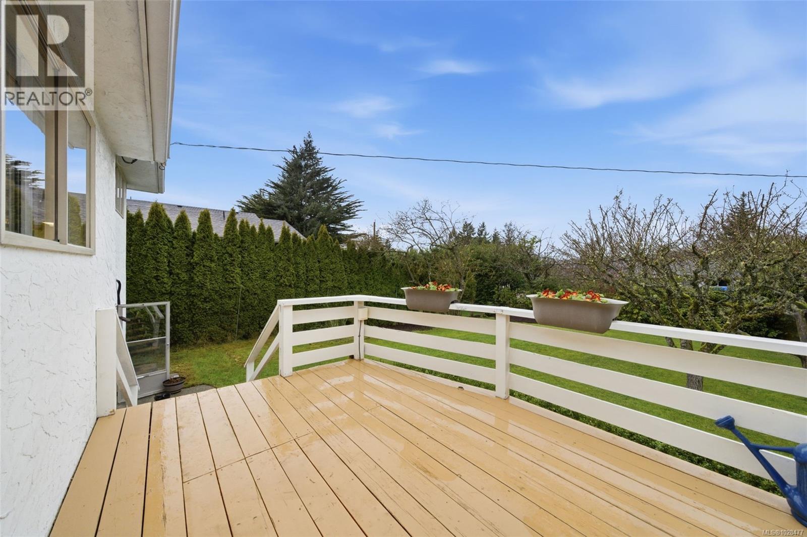 1787 PENSHURST RD - 31