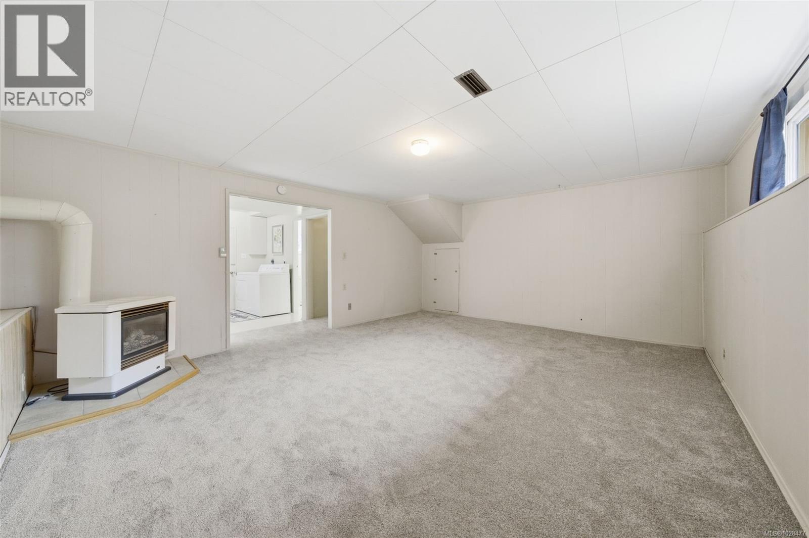 1787 PENSHURST RD - 38