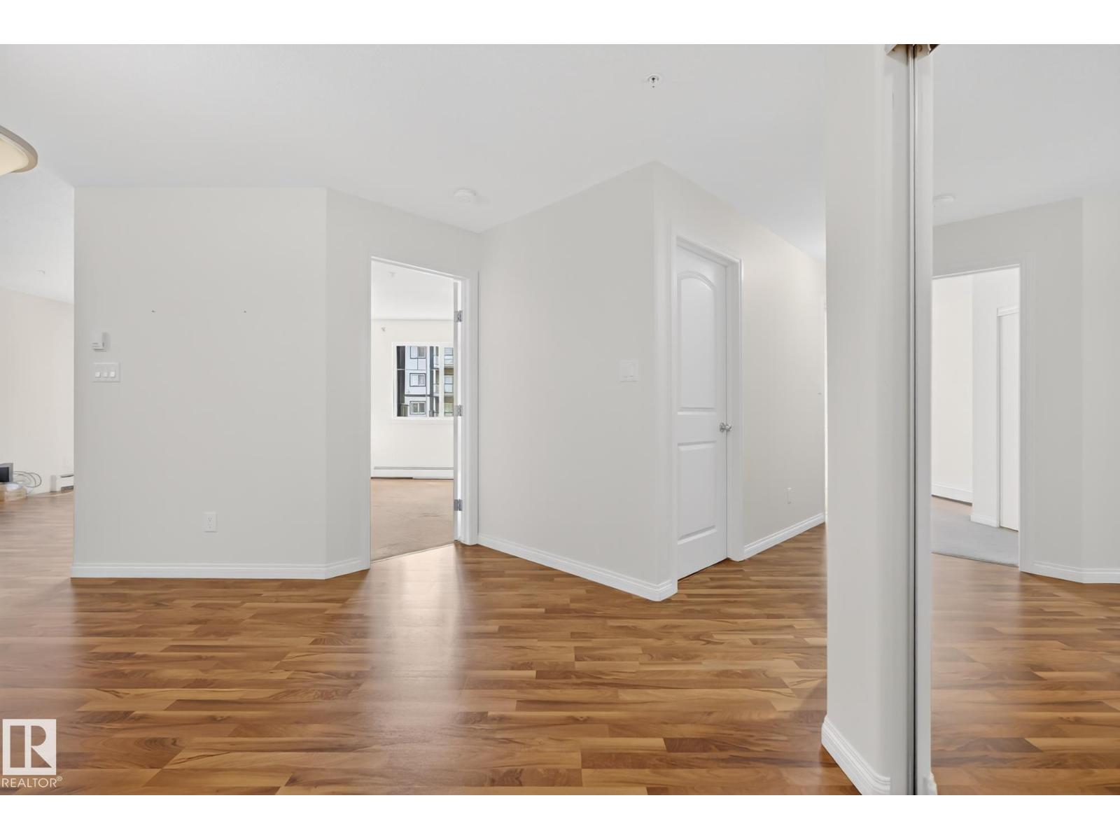 
          216 1204 156 Street NW
            <br/>
            <span>Edmonton</span>
            , 
            <span>AB</span>
             <span>T6R0R6</span>
         - Photo 5