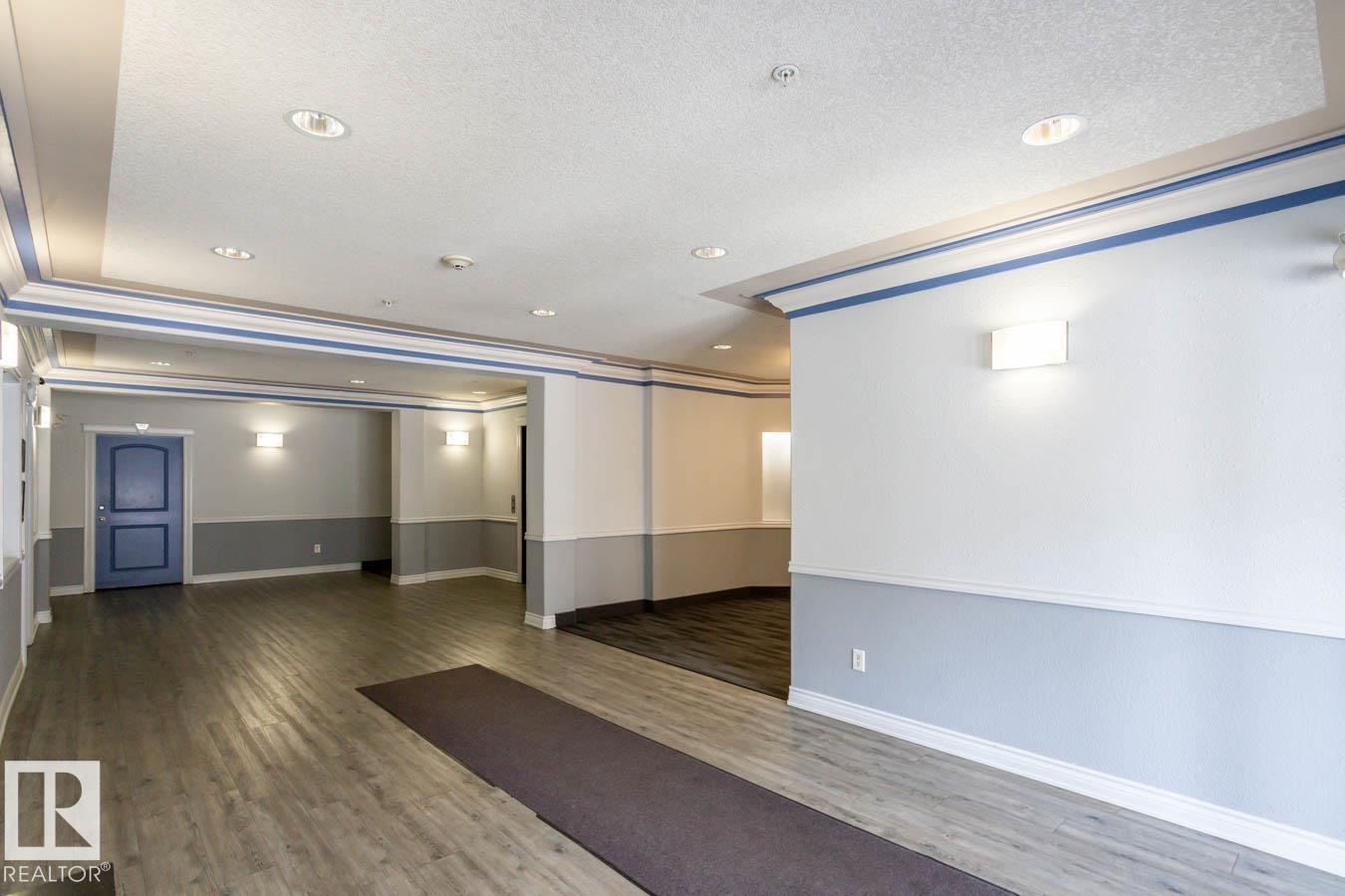 
          216 1204 156 Street NW
            <br/>
            <span>Edmonton</span>
            , 
            <span>AB</span>
             <span>T6R0R6</span>
        