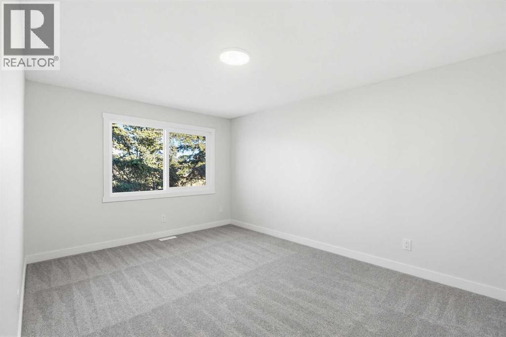 5610 Pensacola Crescent SE, Calgary, Alberta