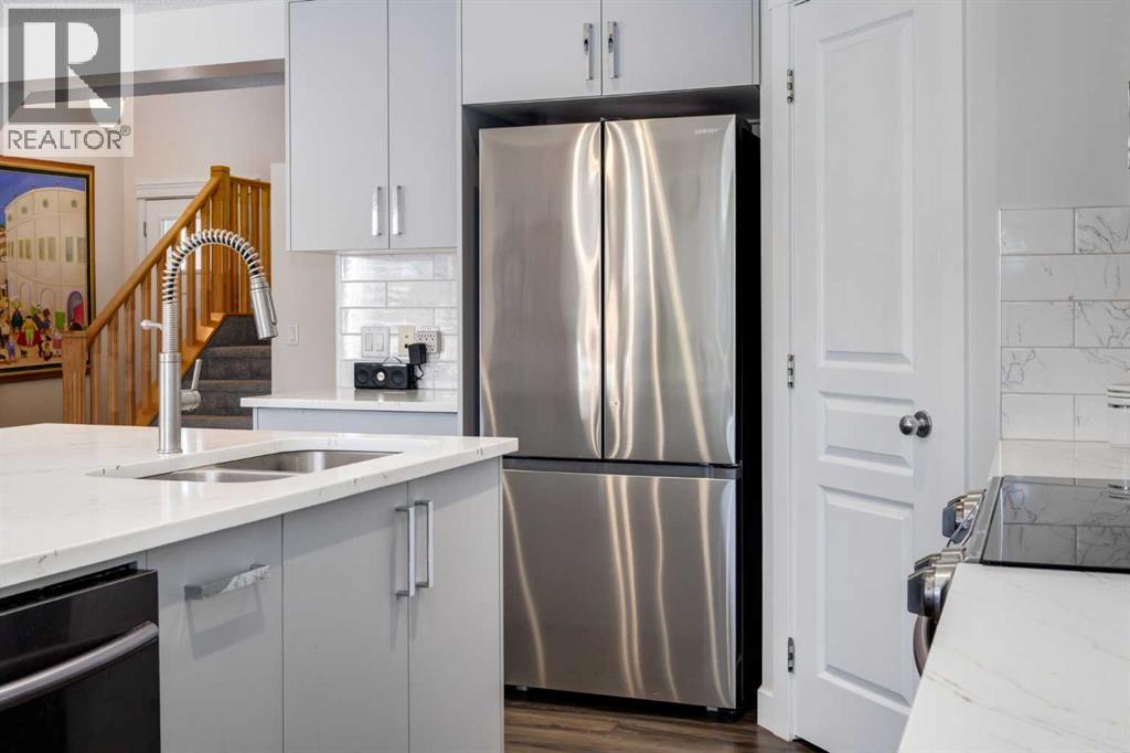 Single Family House for Sale in  Tuscany Vista Point NW Tuscany Calgary 