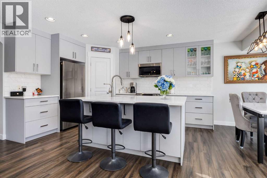 Single Family House for Sale in  Tuscany Vista Point NW Tuscany Calgary 