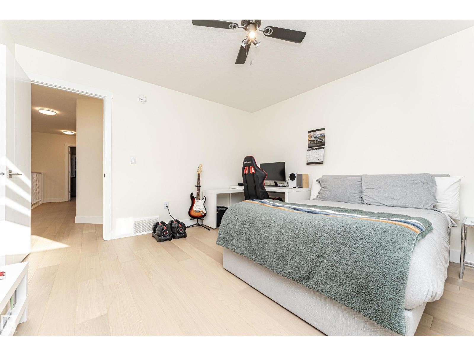 #2 11569 UNIVERSITY AV NW, Edmonton