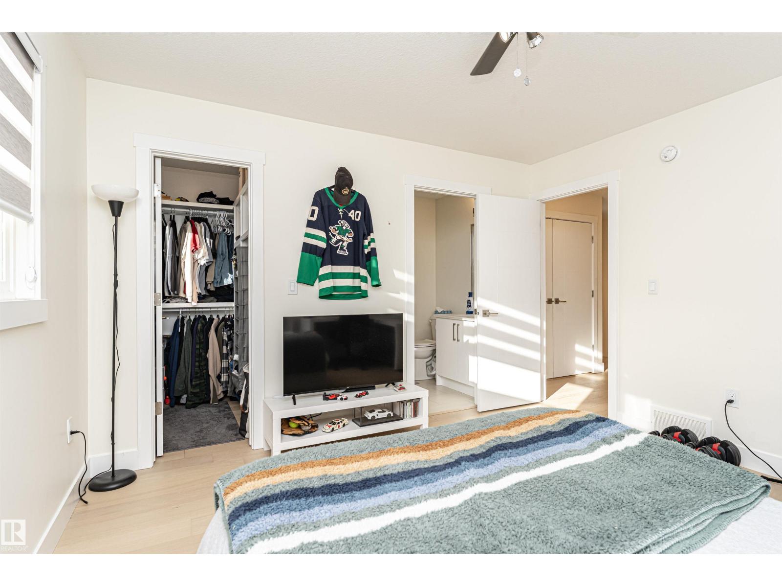 #2 11569 UNIVERSITY AV NW, Edmonton