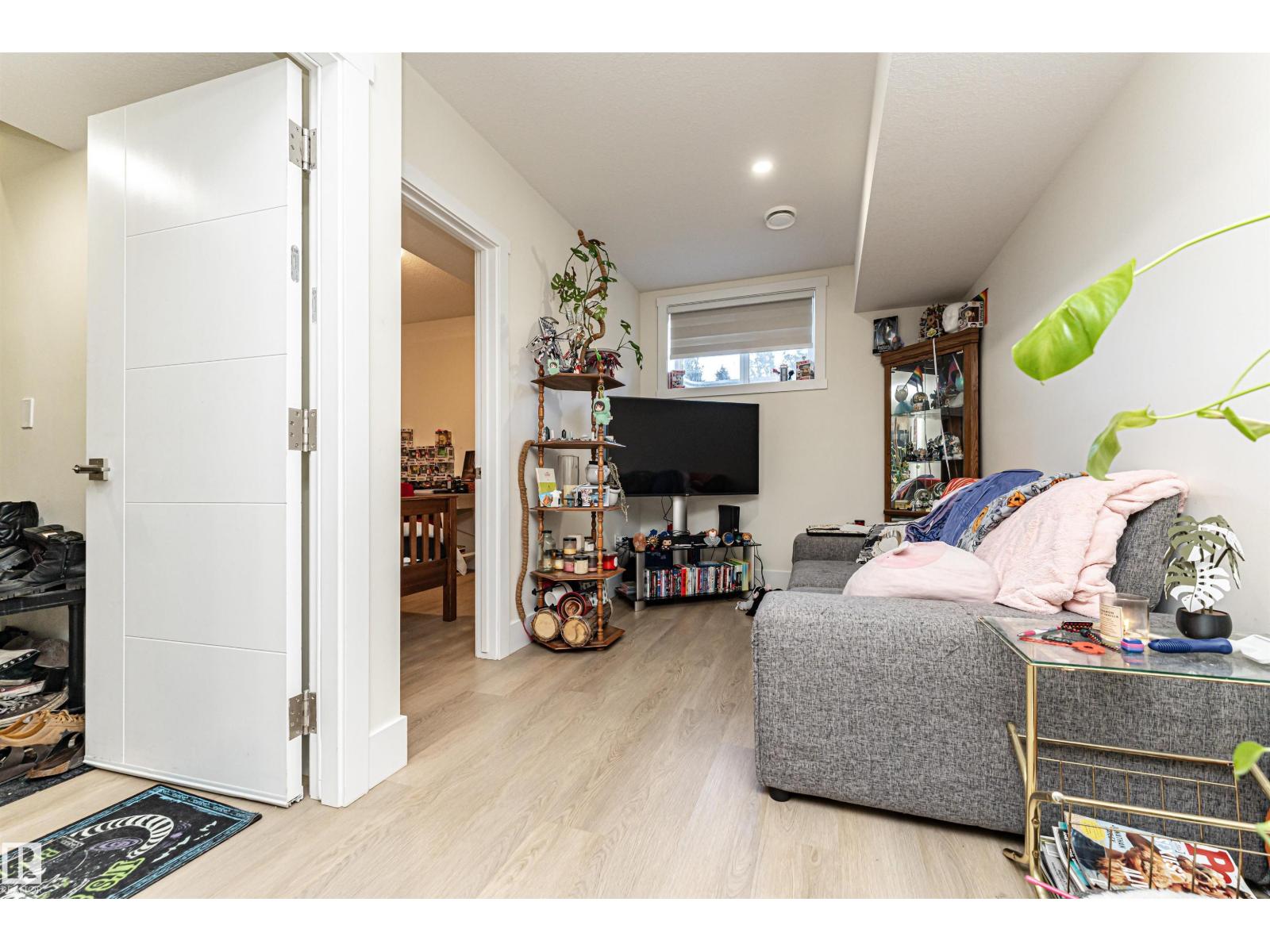 #2 11569 UNIVERSITY AV NW, Edmonton