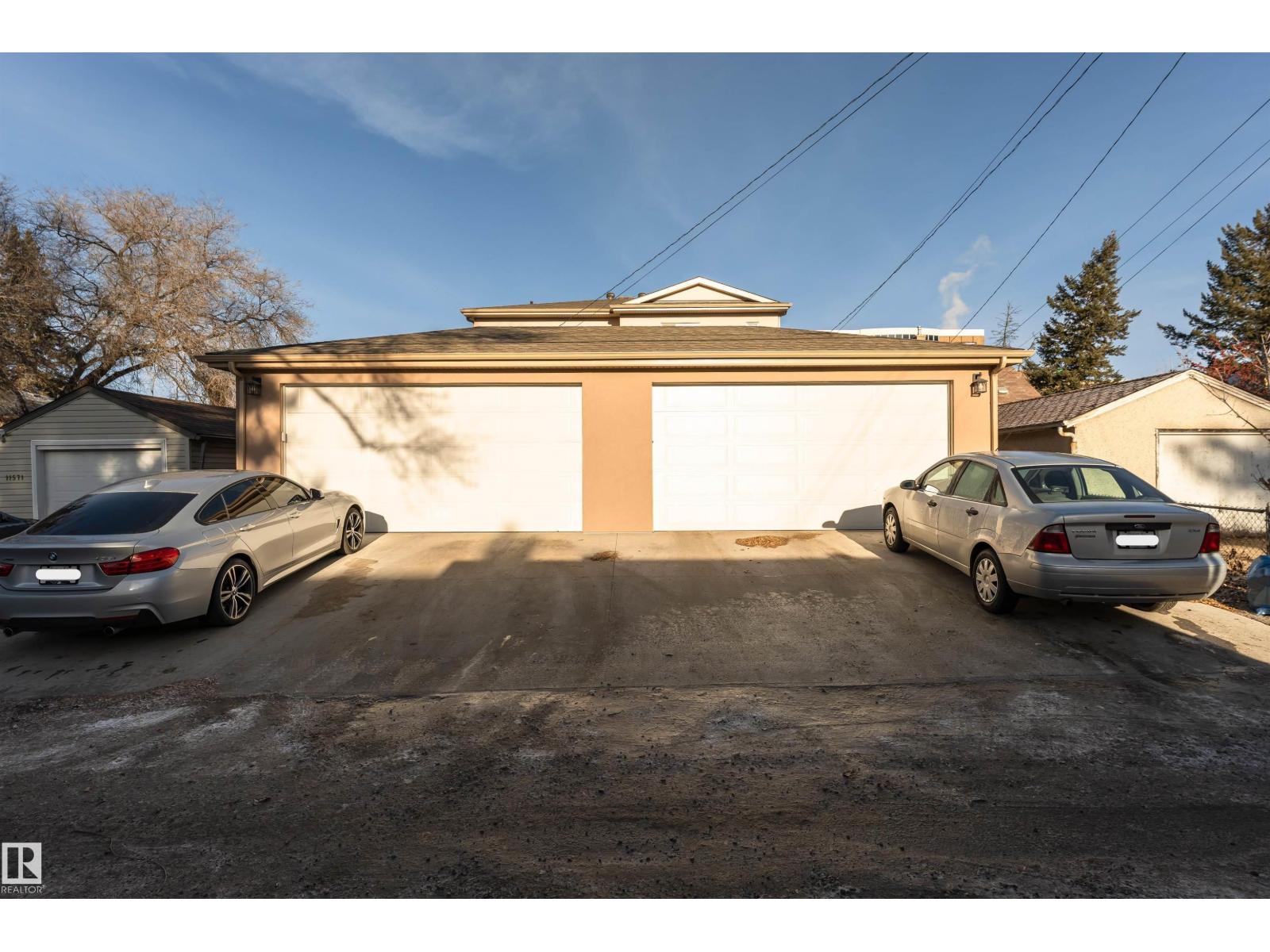 #2 11569 UNIVERSITY AV NW, Edmonton