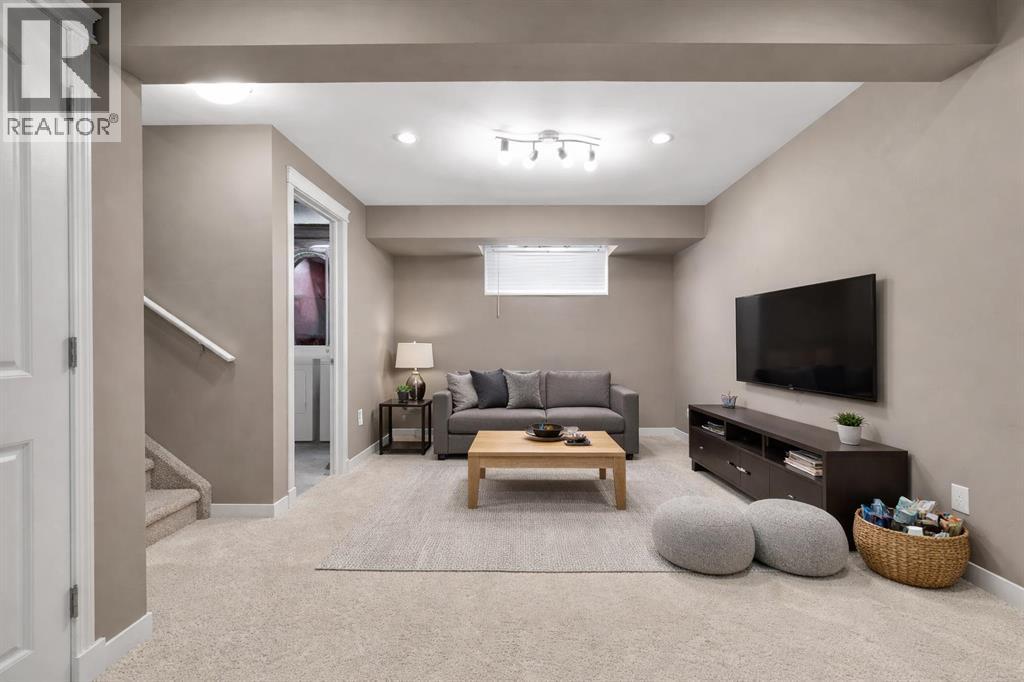 Single Family House for Sale in  Chaparral Valley Drive SE Chaparral Calgary 