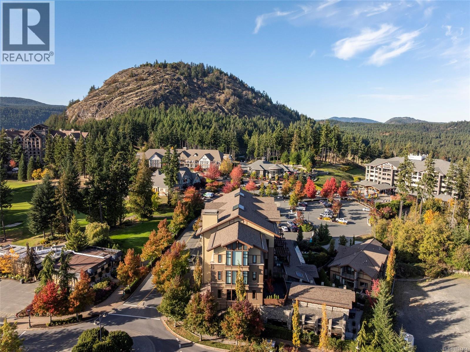 108 2049 Country Club Way, Langford