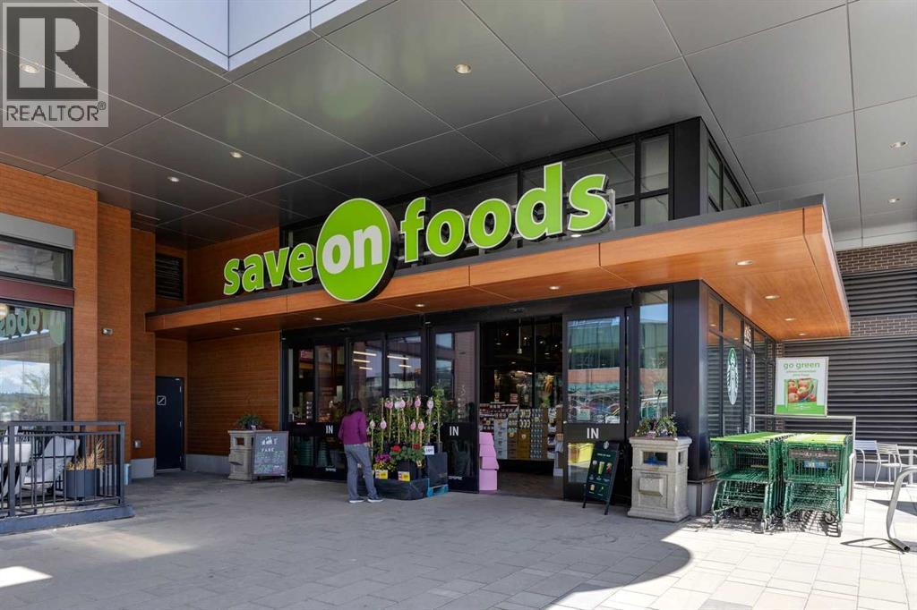 Single Family House for Sale in  Varmoor Road NW Varsity Calgary 