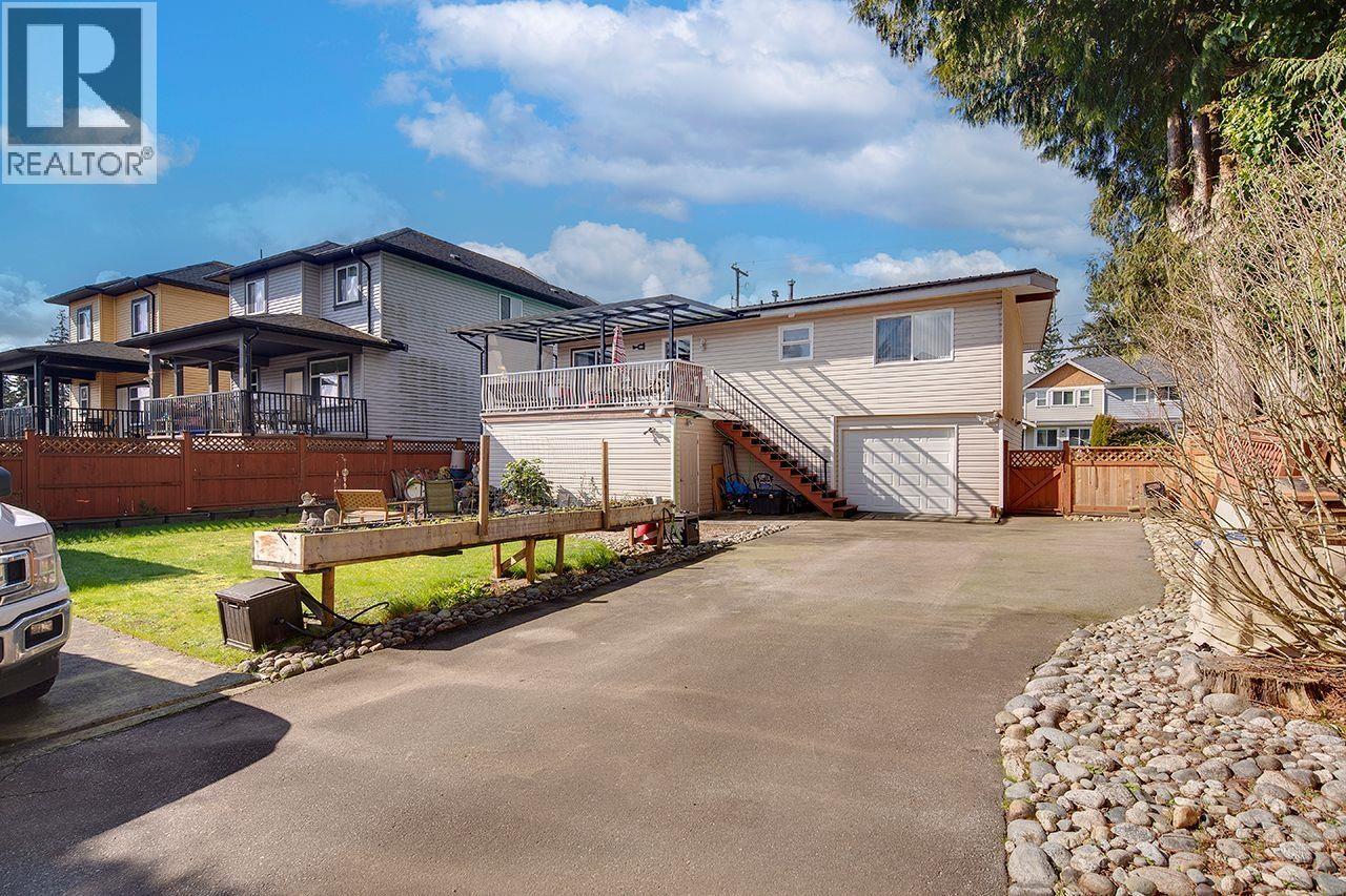 3436 WELLINGTON STREET, Port Coquitlam