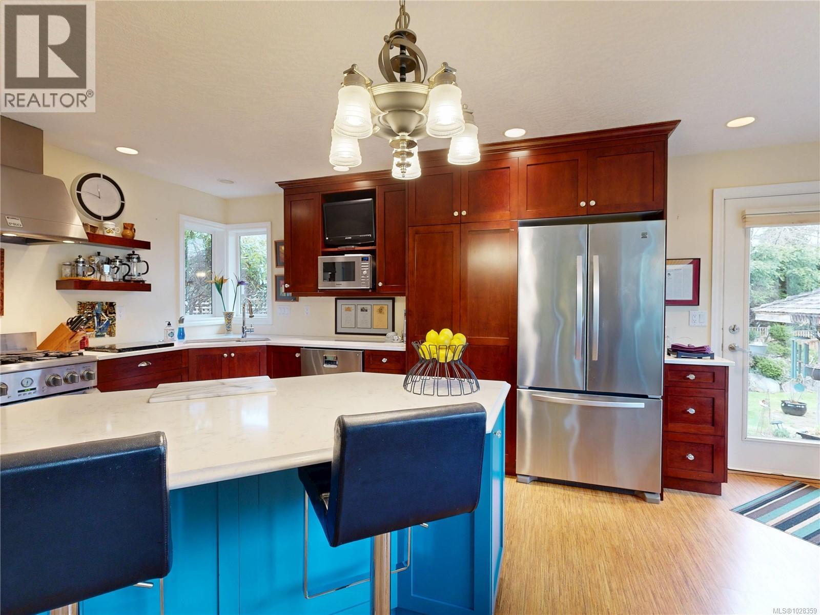  1607 Marshalls Place, Sooke