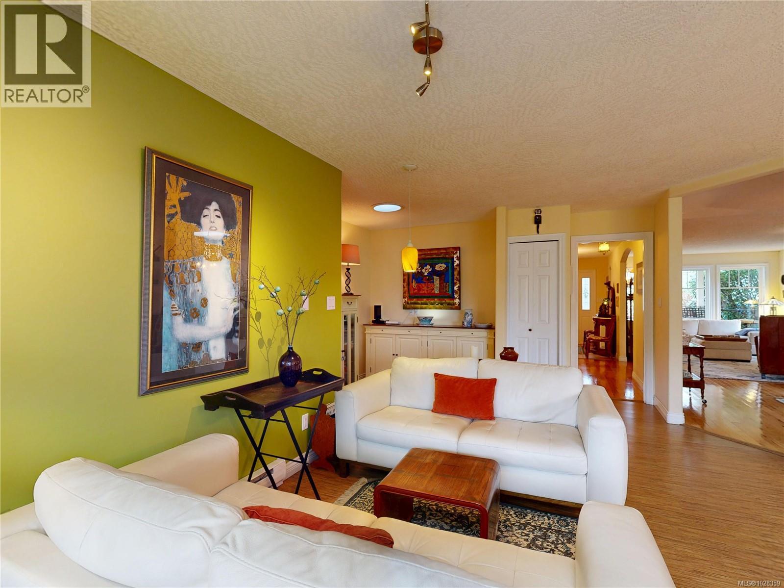  1607 Marshalls Place, Sooke