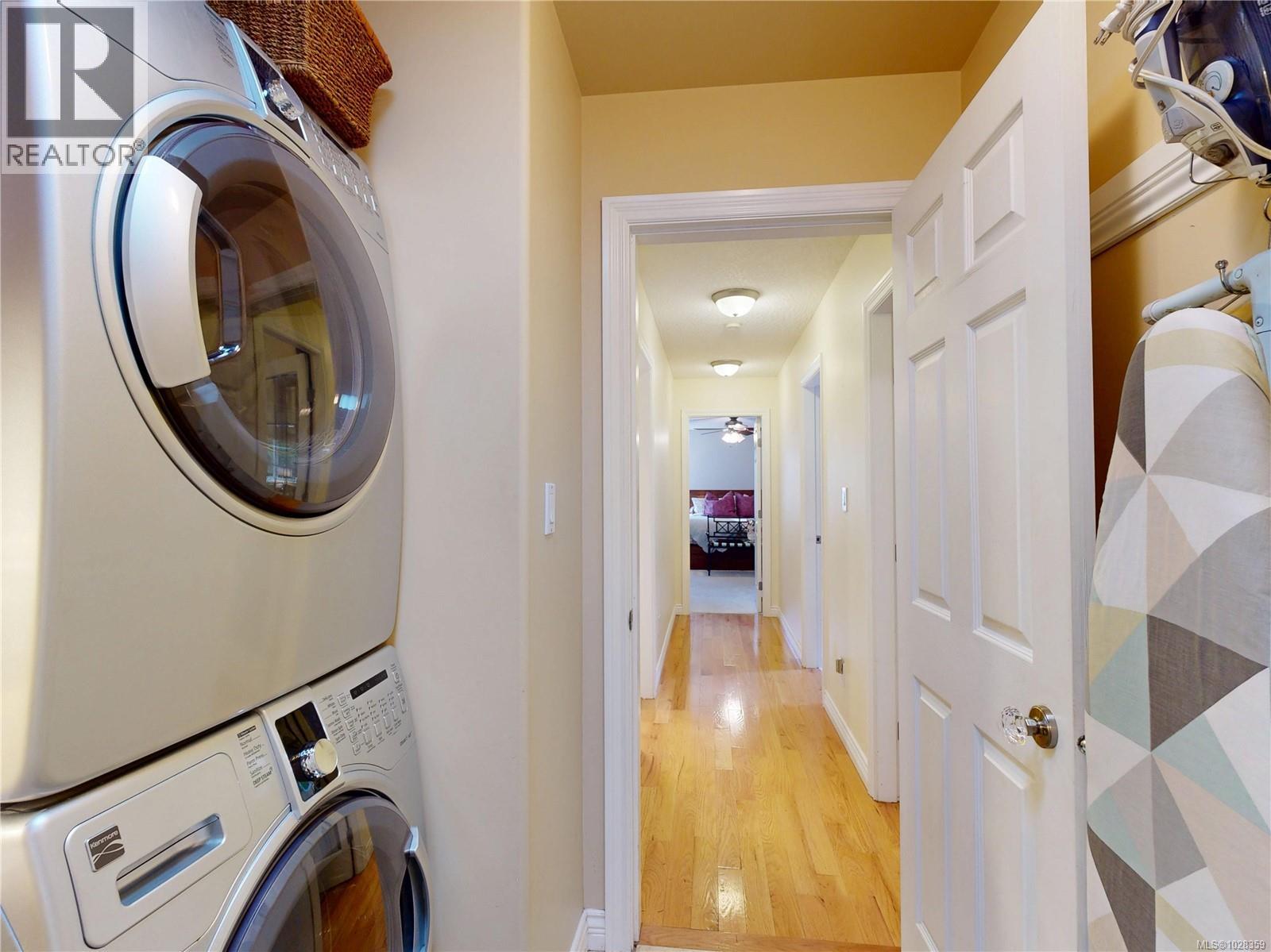  1607 Marshalls Place, Sooke