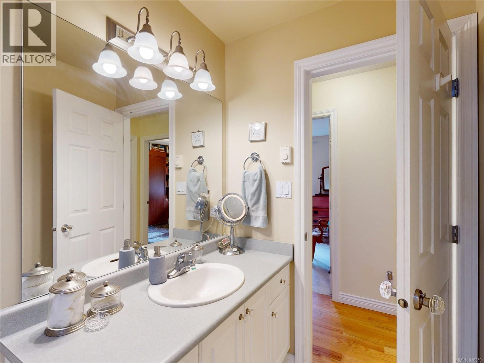  1607 Marshalls Place, Sooke