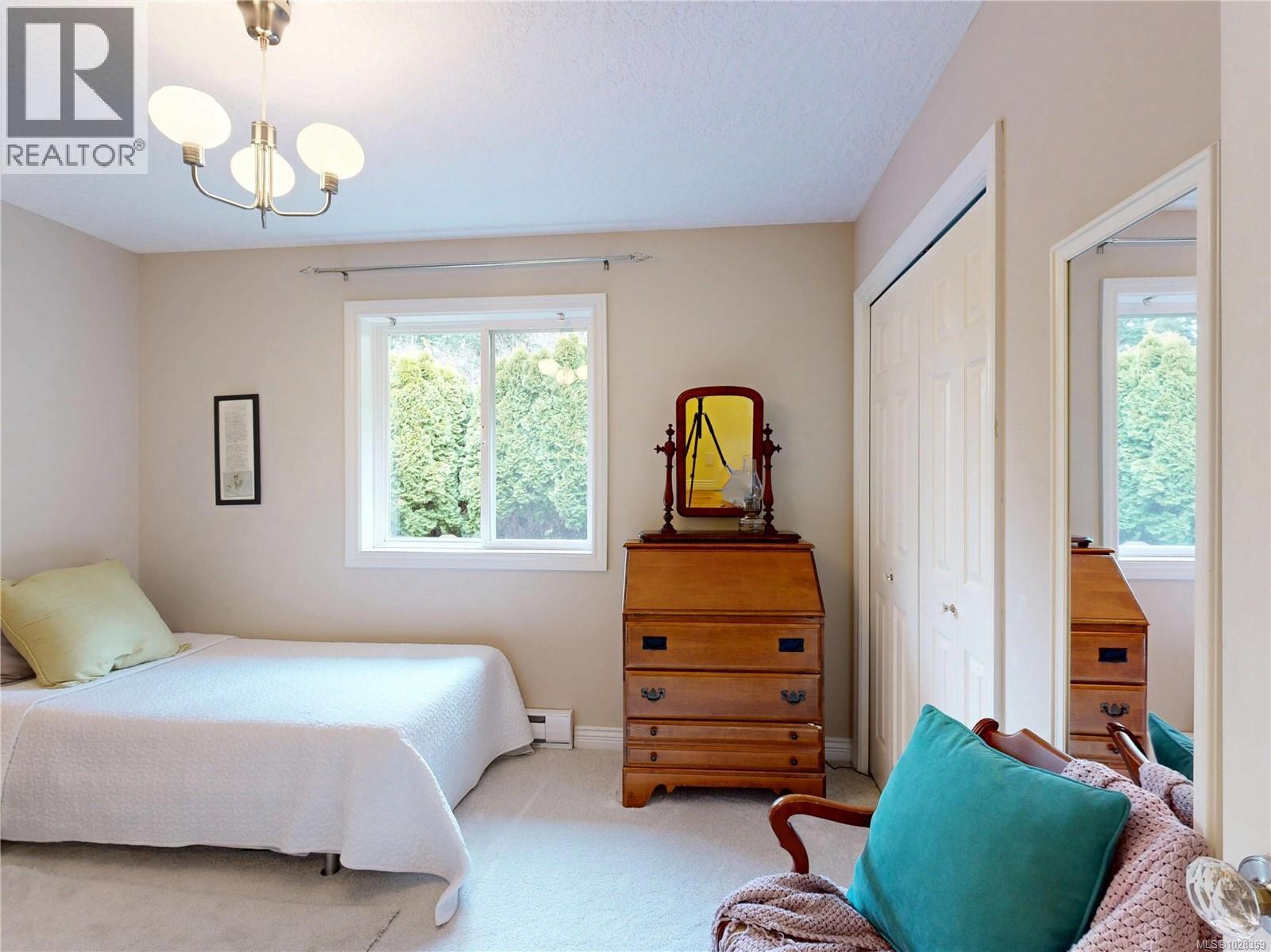  1607 Marshalls Place, Sooke