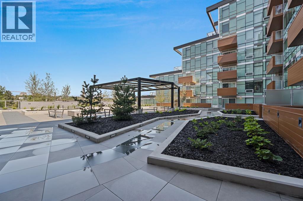 Single Family House for Sale in   A Street NW West Hillhurst Calgary 