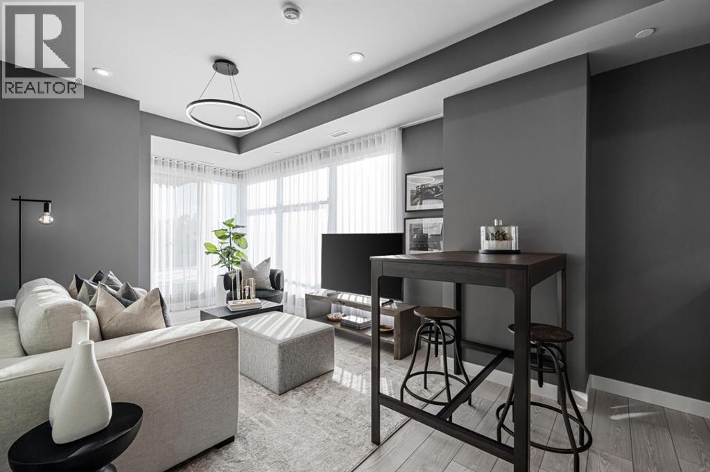 Single Family House for Sale in   A Street NW West Hillhurst Calgary 