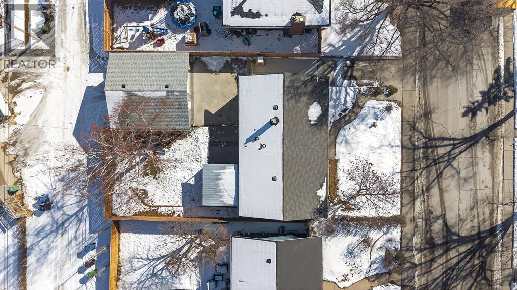 Single Family House Bungalow for Sale in  Windermere Road SW Wildwood Calgary 