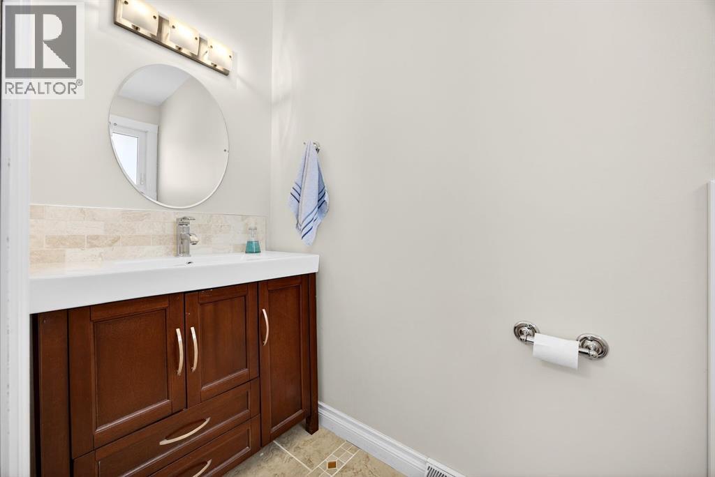 Single Family House Bungalow for Sale in  Windermere Road SW Wildwood Calgary 