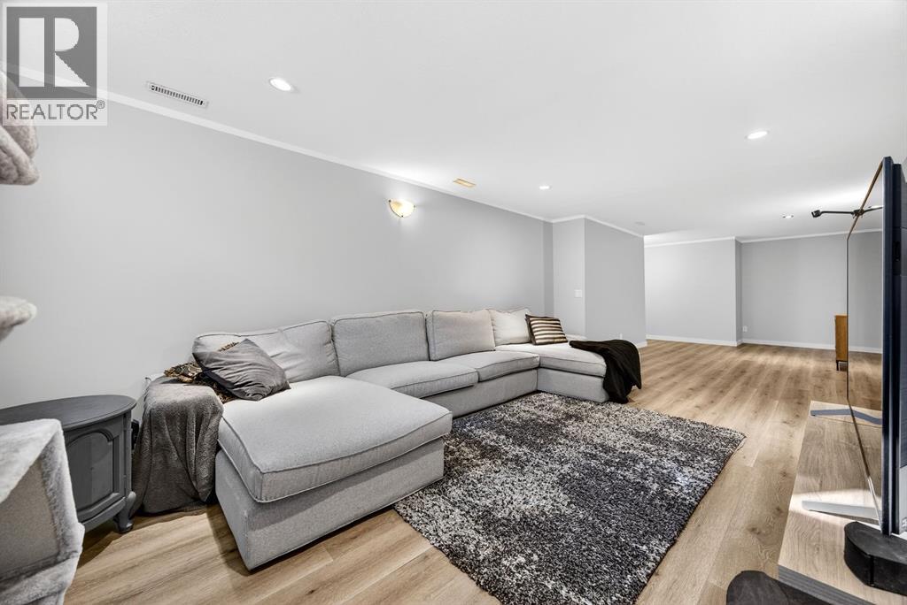 Single Family House Bungalow for Sale in  Windermere Road SW Wildwood Calgary 