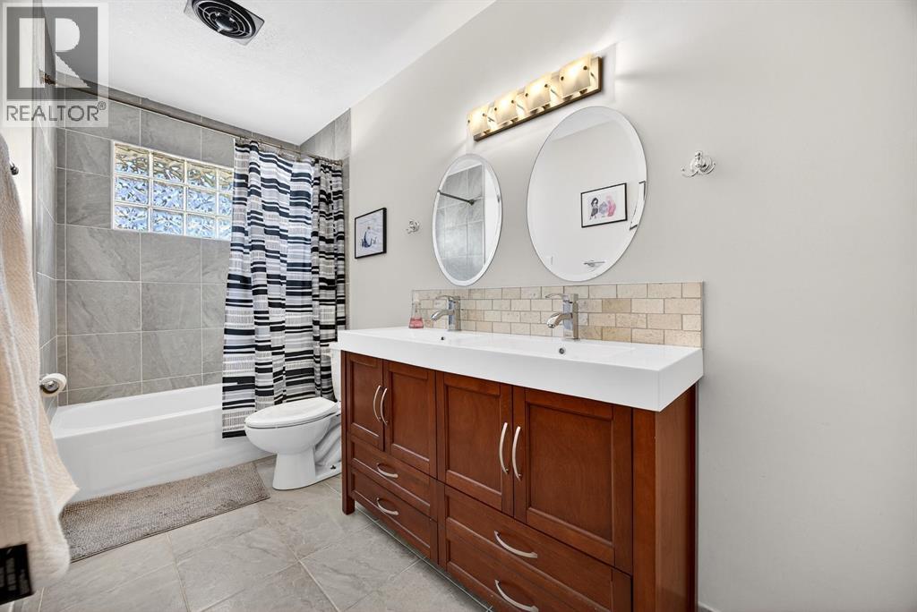 Single Family House Bungalow for Sale in  Windermere Road SW Wildwood Calgary 