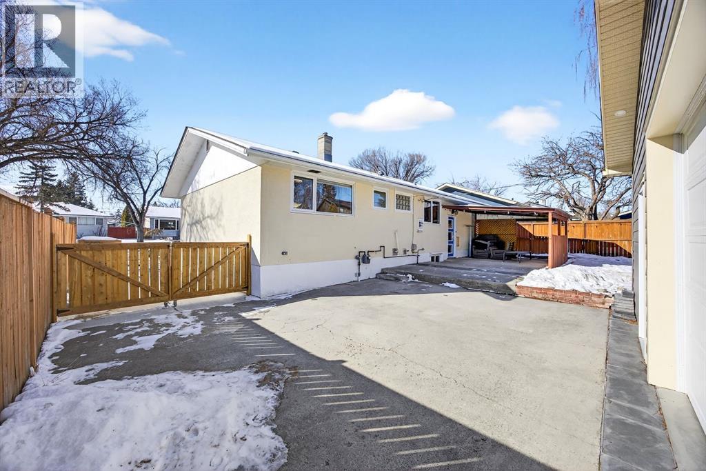 Single Family House Bungalow for Sale in  Windermere Road SW Wildwood Calgary 