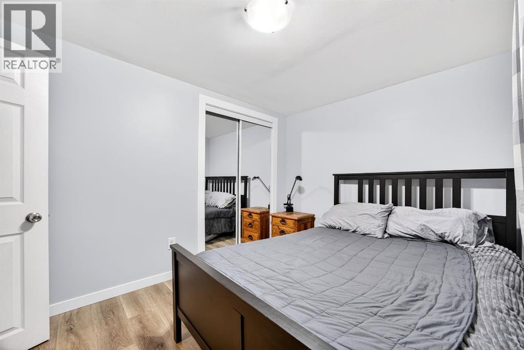 Single Family House Bungalow for Sale in  Windermere Road SW Wildwood Calgary 