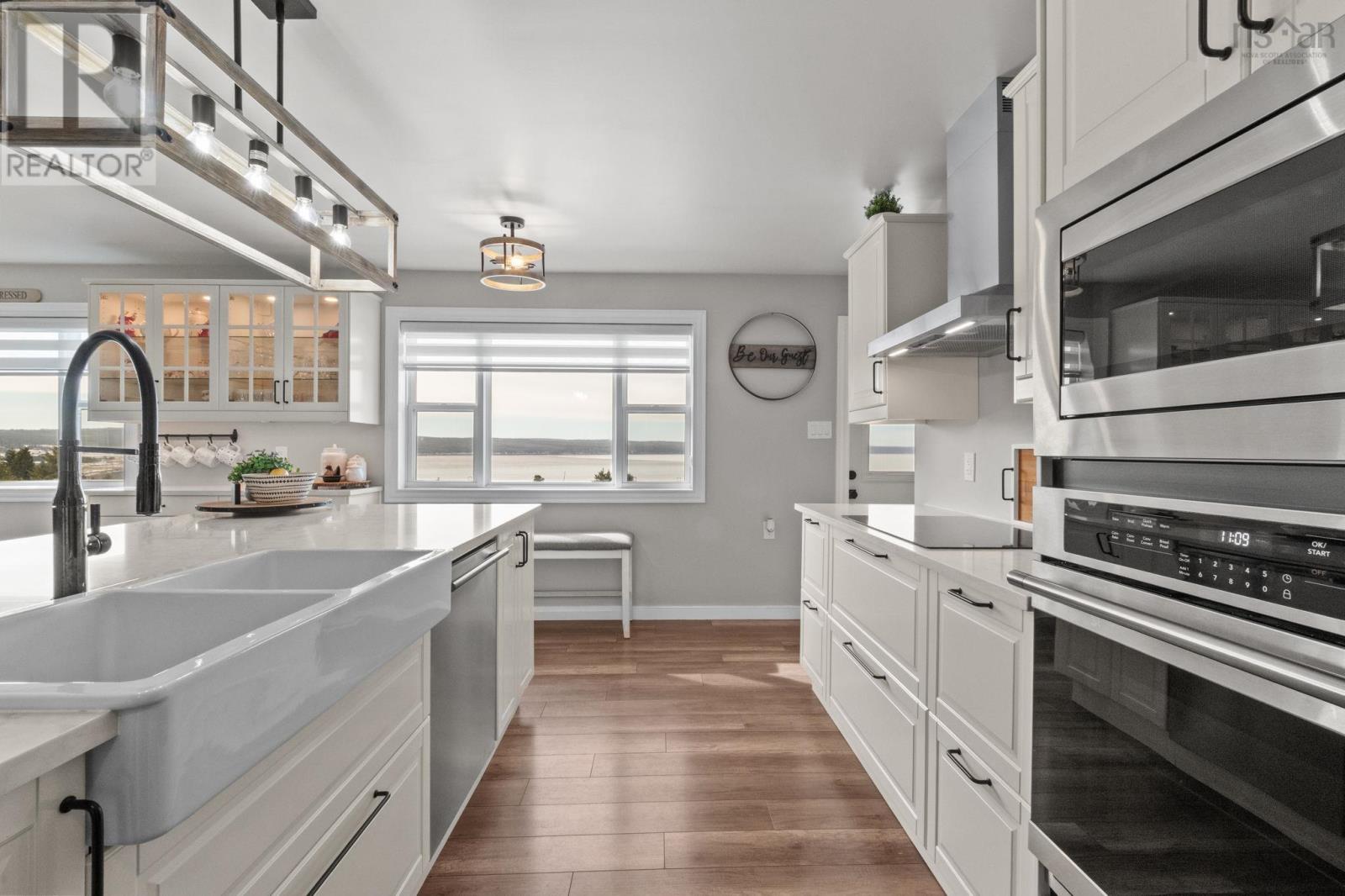 Property 11 of 51 of 143 Oxley Steele Road