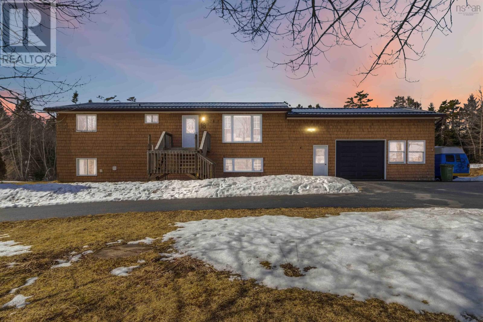 Property photo of 18 Charleswood Drive