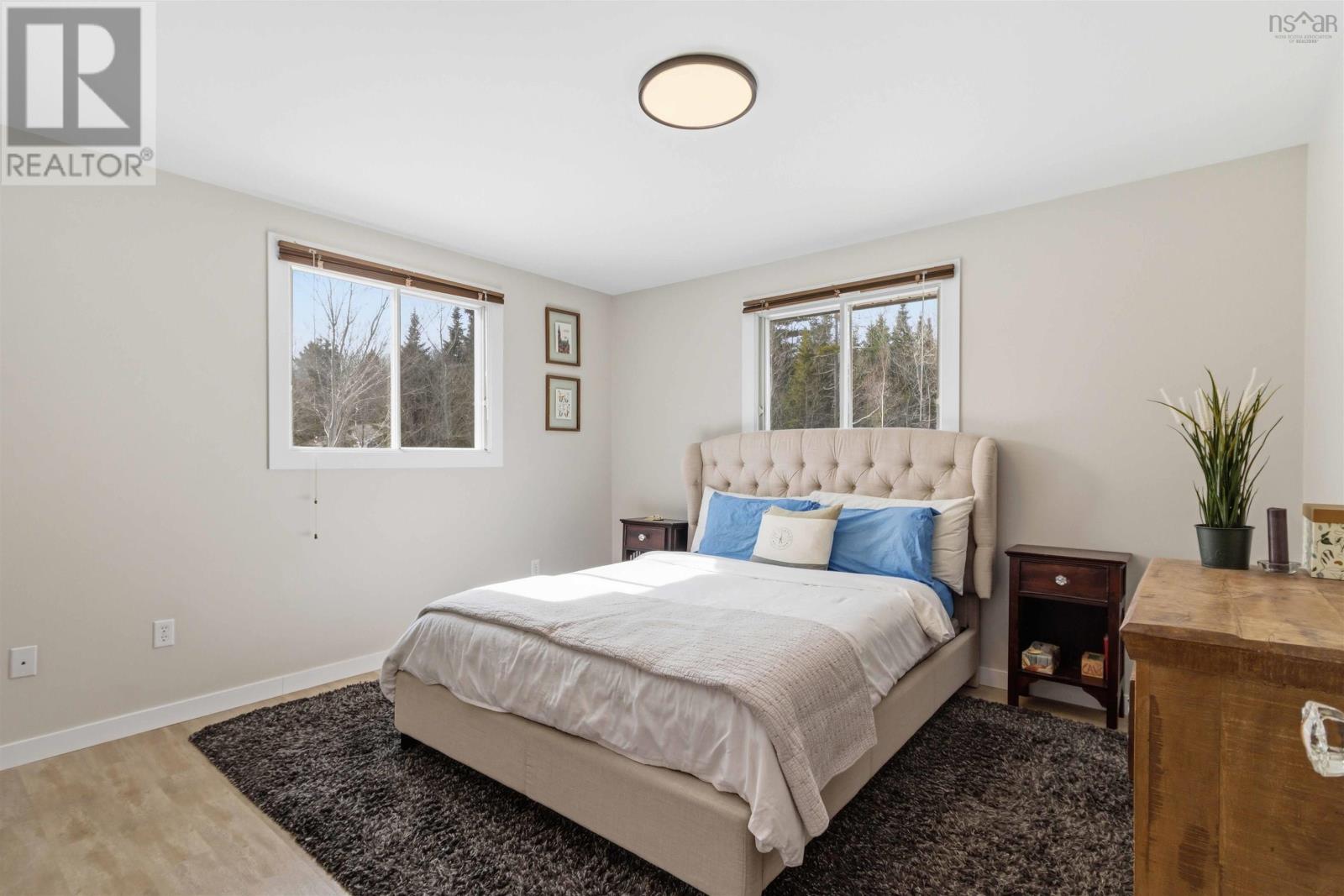 Property 28 of 45 of 18 Charleswood Drive