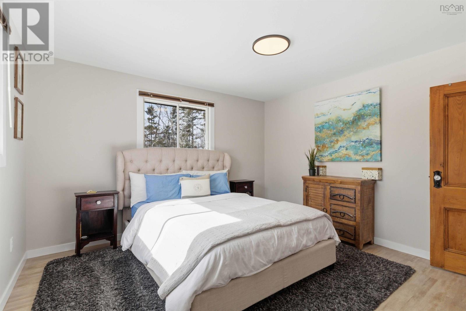 Property 30 of 45 of 18 Charleswood Drive