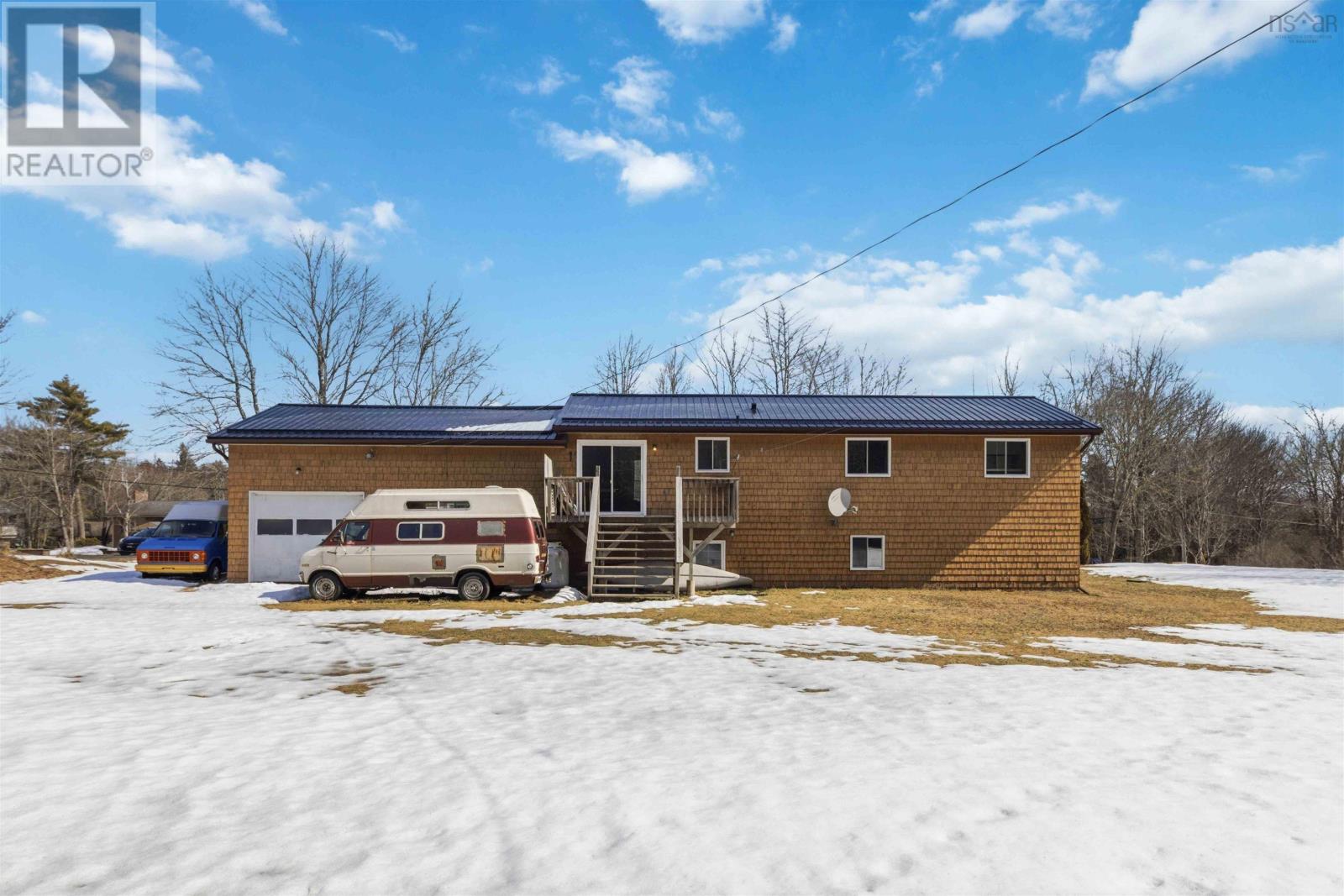 Property 39 of 45 of 18 Charleswood Drive