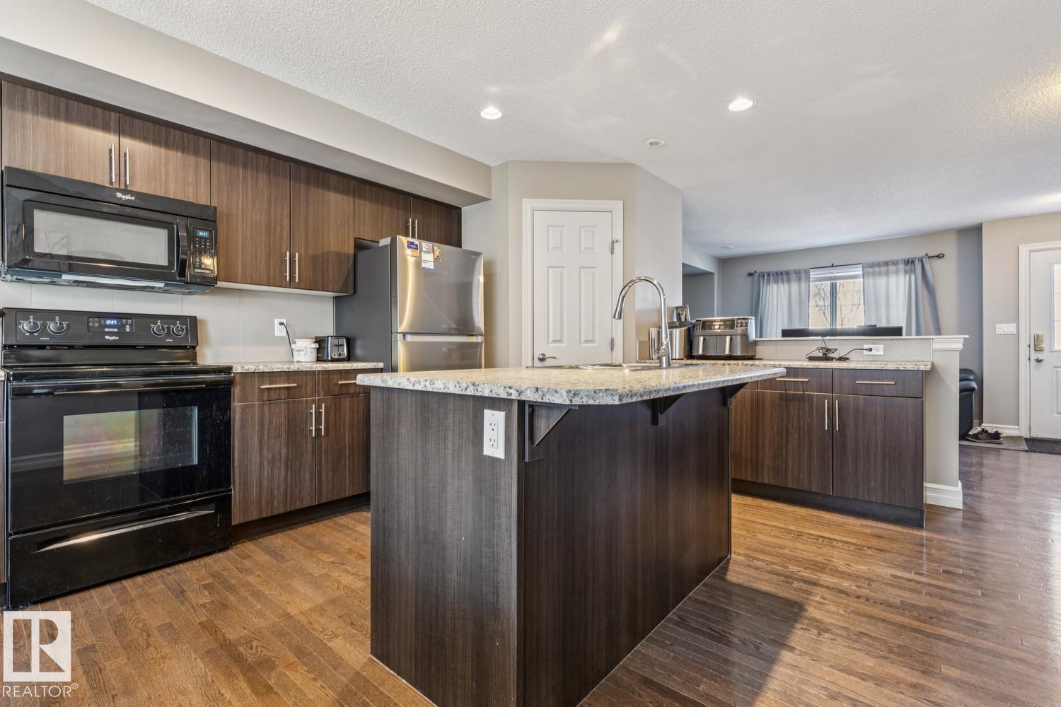 5409 3 AV SW - 16