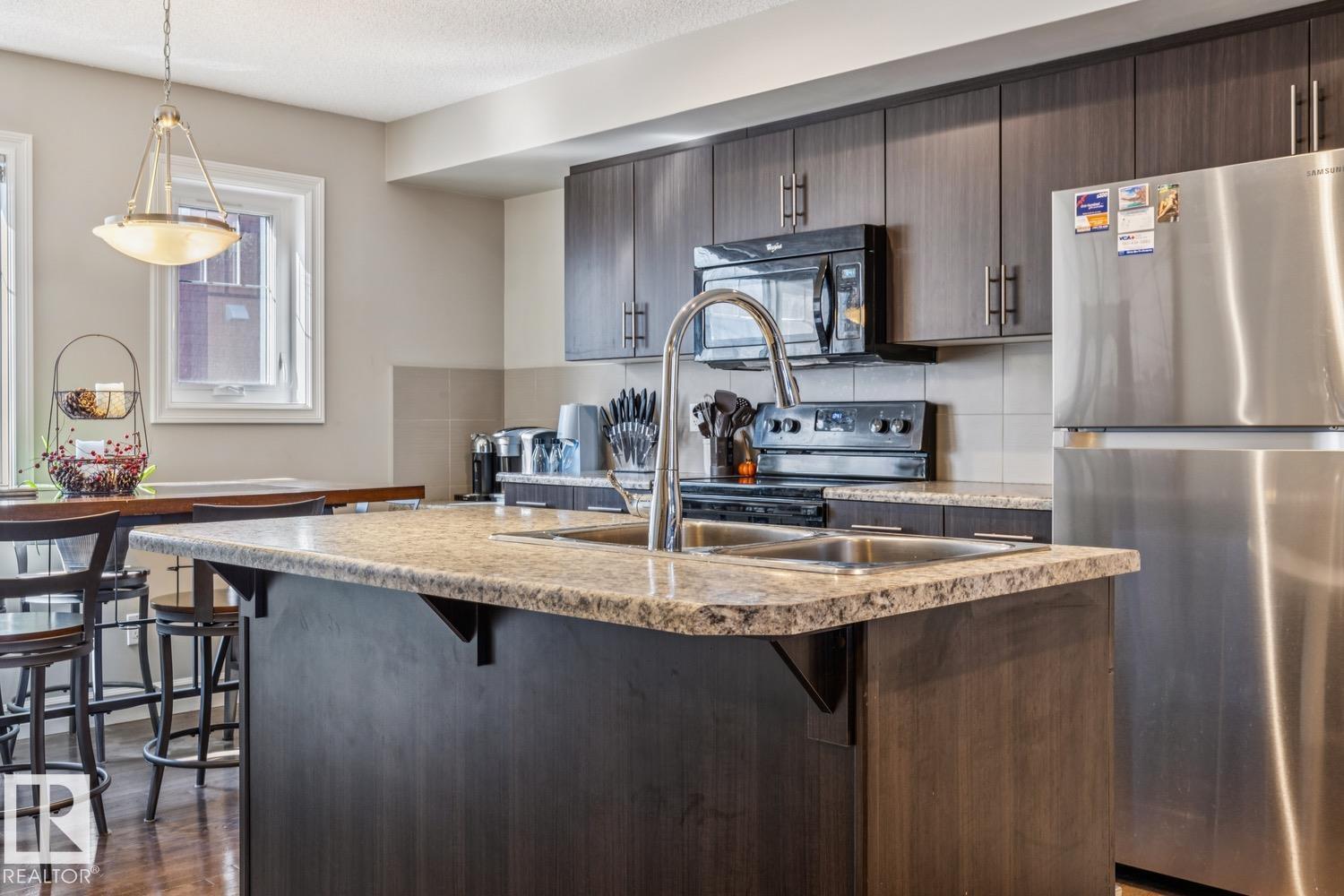 5409 3 AV SW - 21