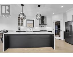 104 Crestview Drive, Middlesex Centre, ON N0L1R0 Photo 10