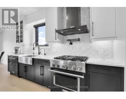 104 Crestview Drive, Middlesex Centre, ON N0L1R0 Photo 11